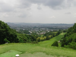 今日は、第７１回ＷＩＮＧ競技会の開催日。開催コースは、大秦野カントリークラブです。