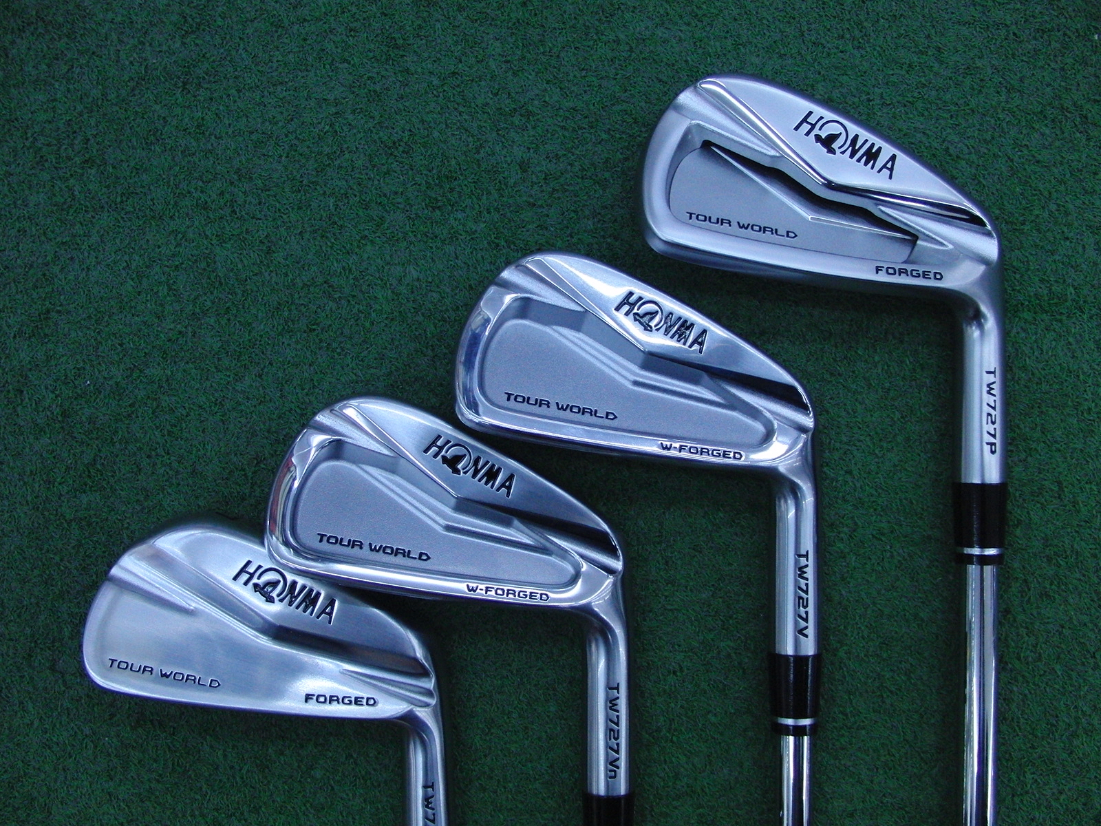 honma-TW727-iron-26.jpg