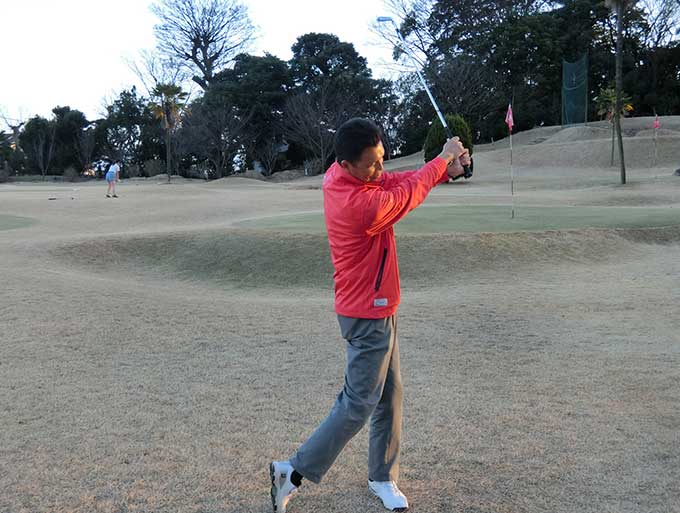 ゴルフお役立ち情報「飛距離を落としたショット」